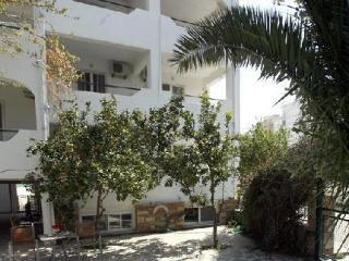 Hotel de apartamente Gikas Marmari (Evia)